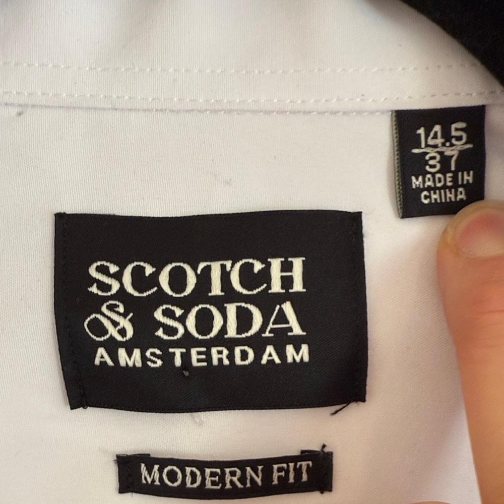 Scotch & Soda White Dress Shirt - Picture 2 of 6